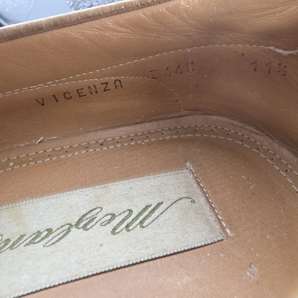 Mezlan Shoe Vicenza 11.5M Apron Toe Loafer Slip-On Distressed Leather Tan Spain